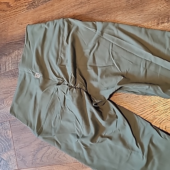 BORN PRIMITIVE boots scrunch leggings - Picture 3 of 5